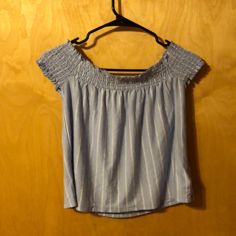 American eagle off the shoulder top